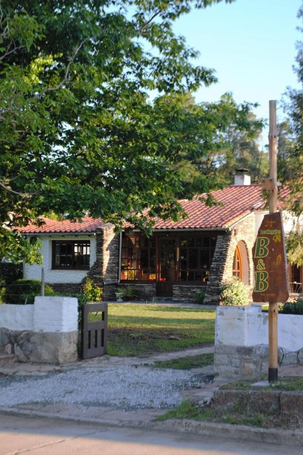 Casa De Huespedes - B&B Вила Жардино Екстериор снимка