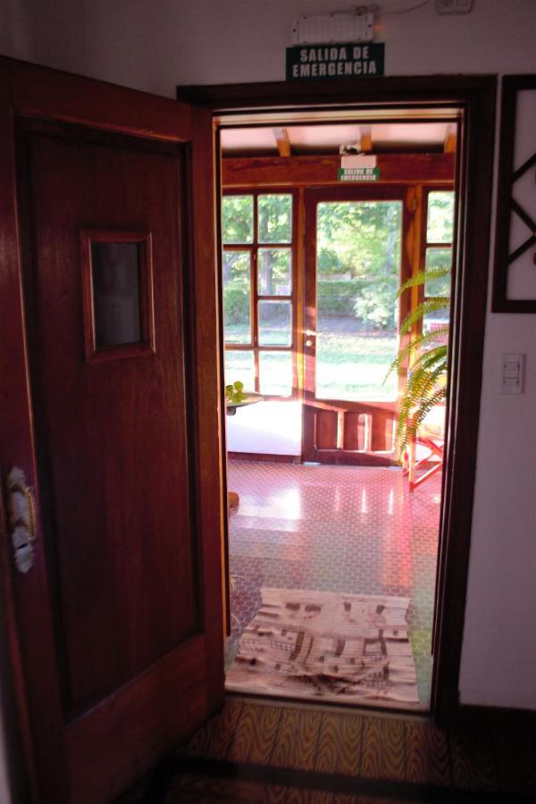 Casa De Huespedes - B&B Вила Жардино Екстериор снимка
